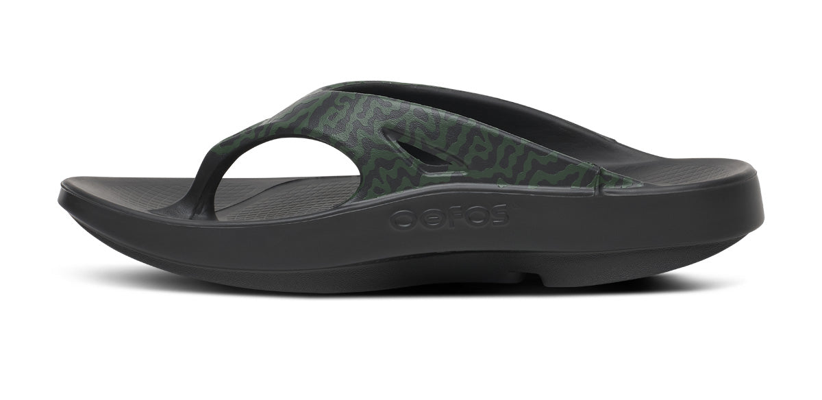 Men'S OOFOS X Adsum OOriginal Limited Sandal - Black - Image 4