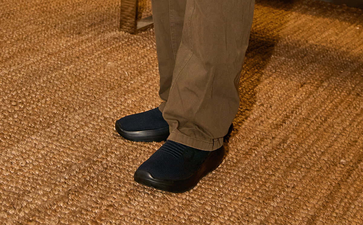 Men'S OOmy Zen - Black - Image 10
