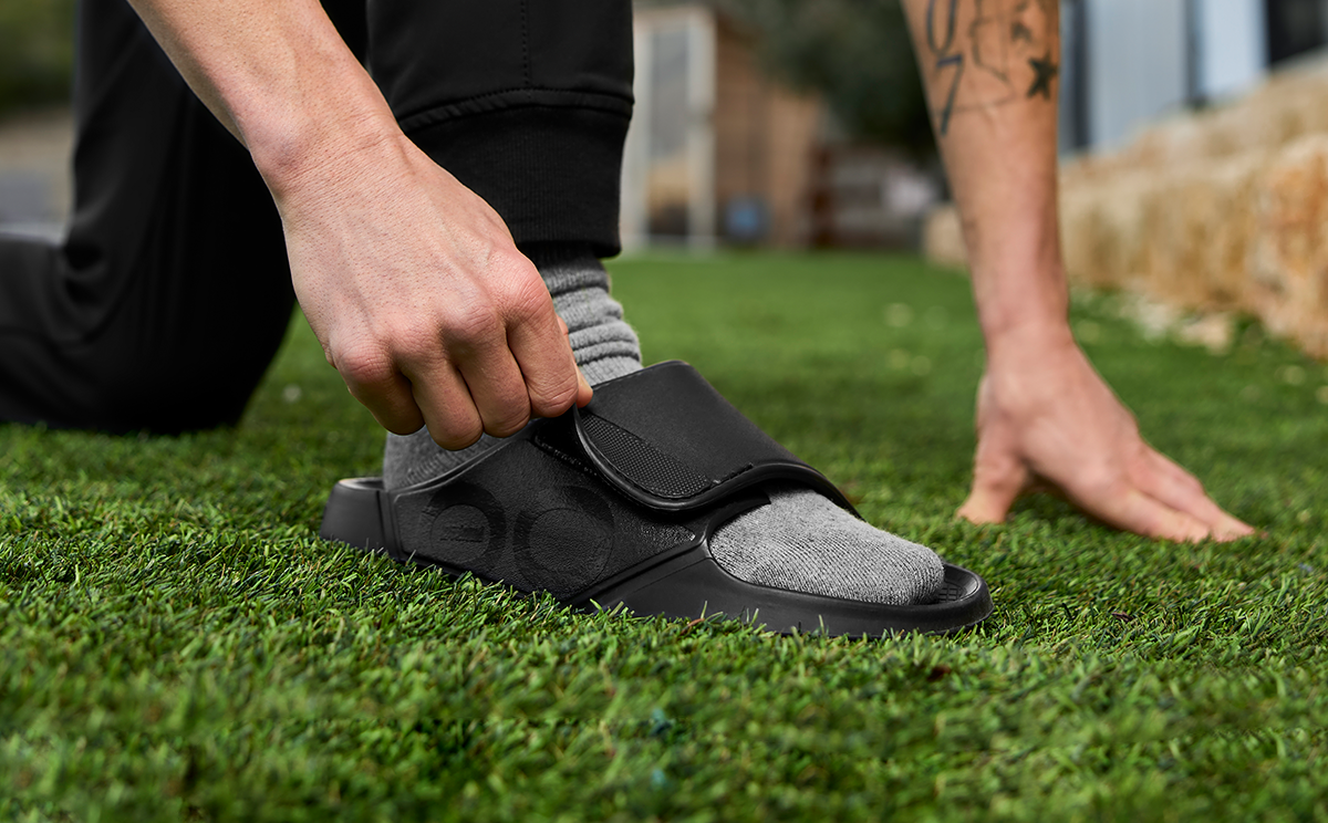 Men'S OOahh Sport Flex Sandal - Matte Black - Image 10